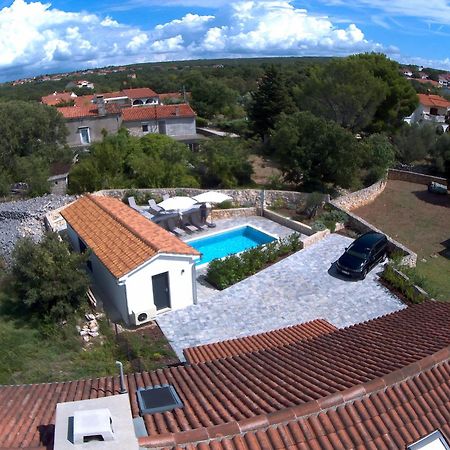 Villa Diny With Pool Pinezići Εξωτερικό φωτογραφία