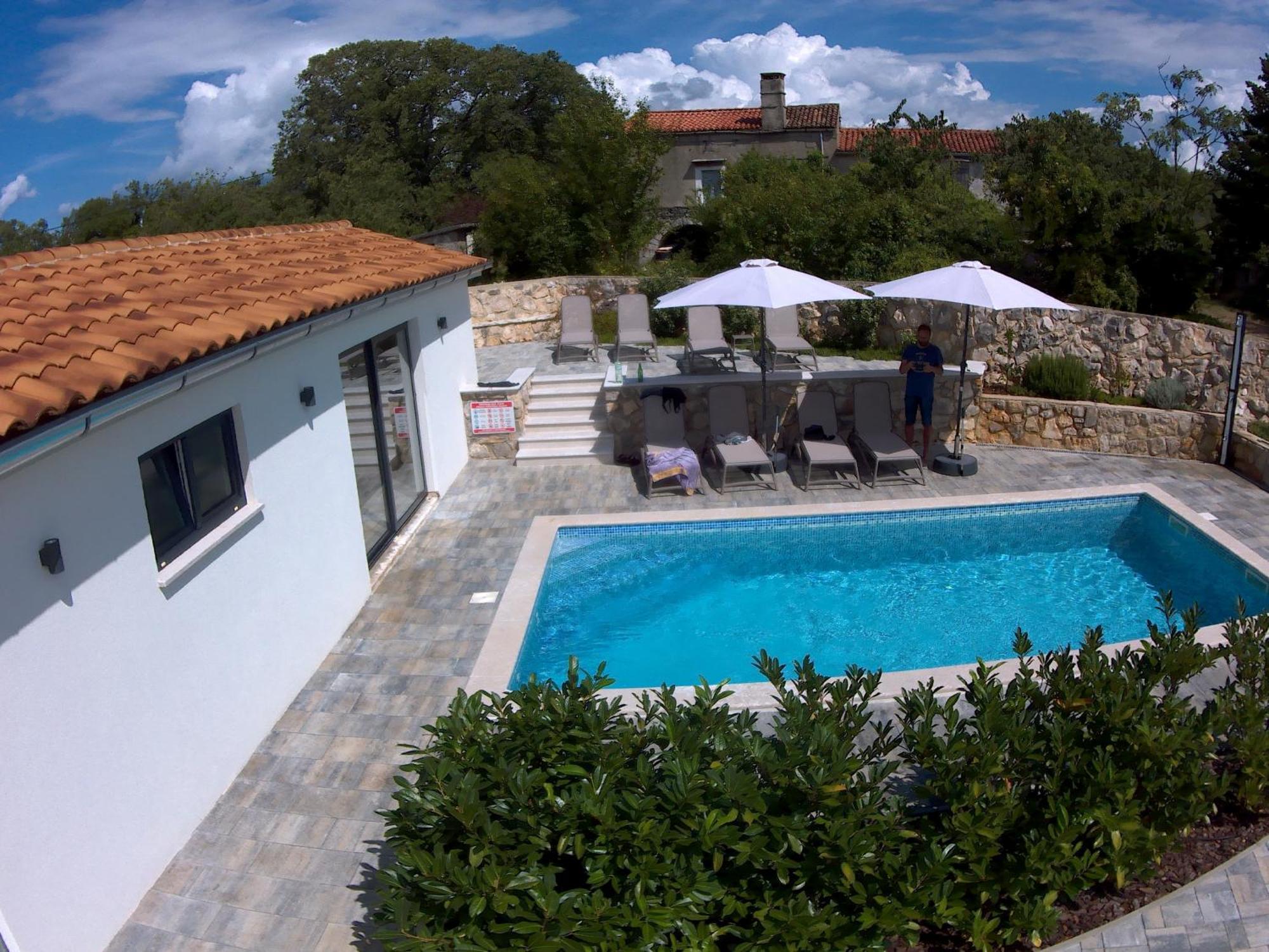 Villa Diny With Pool Pinezići Εξωτερικό φωτογραφία