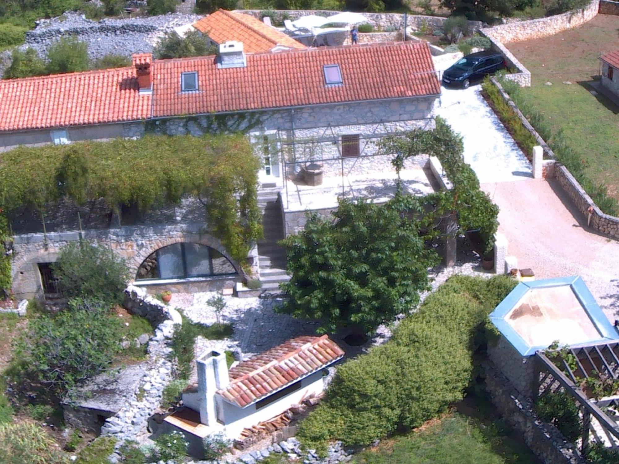 Villa Diny With Pool Pinezići Εξωτερικό φωτογραφία